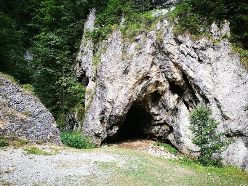 Prăpăstiile Zărneștiului
